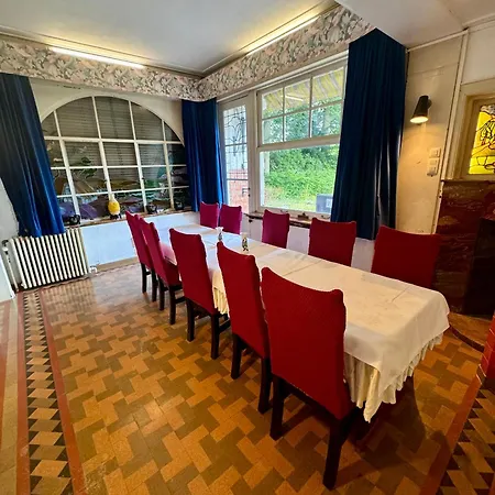 Villa La Dewez A Loverval Gerpinnes