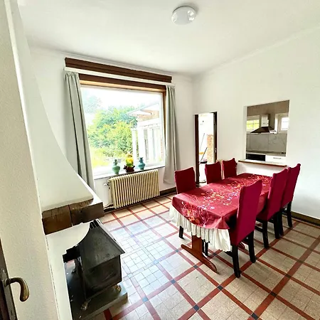 וילה La Dewez A Loverval