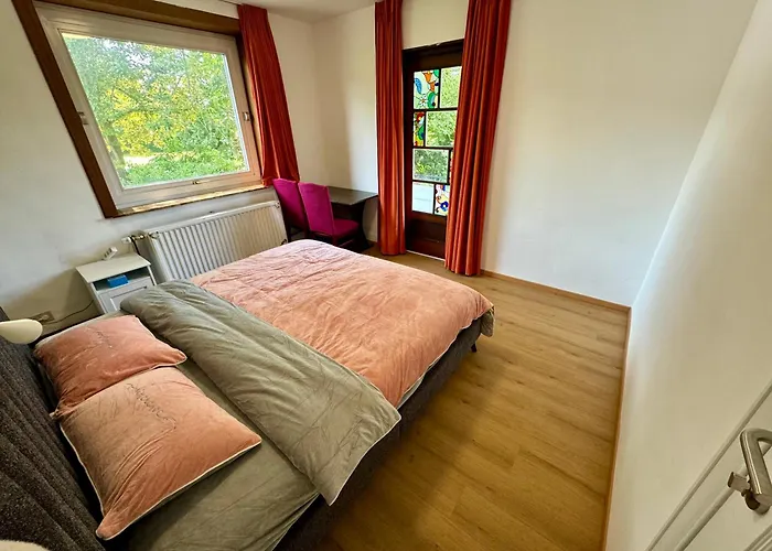 La Dewez A Loverval فيلة