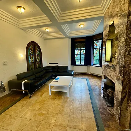 La Dewez A Loverval Villa Gerpinnes